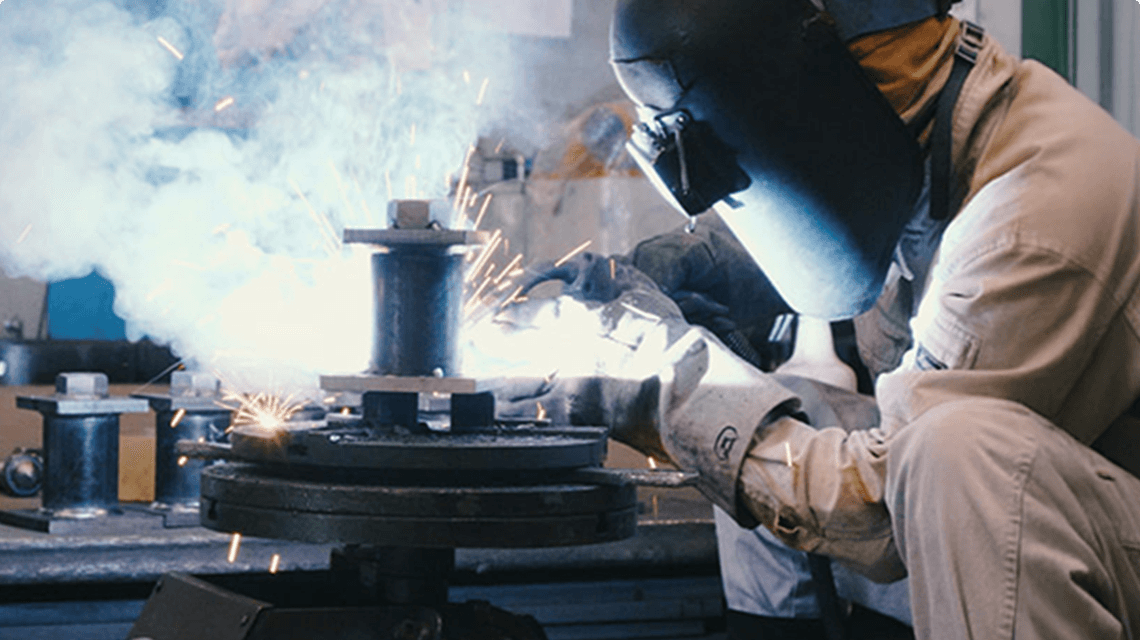 製造の主力拠点　秋田工場